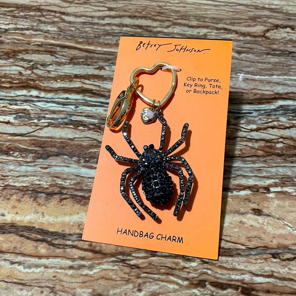 Betsey Johnson Gold Black Gunmetal Crystal Spider Key Fob Bag Charm Keychain - Picture 7 of 8
